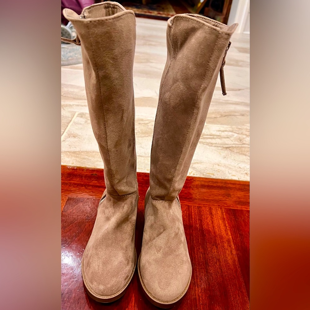 New Steve Madden boots SZ 13T brown/tan suede